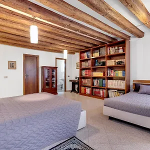 Apartment Ca Serenissima, Venice